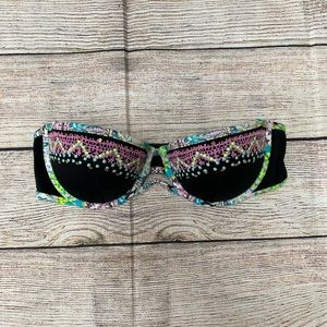 Victoria’s Secret strapless bikini top